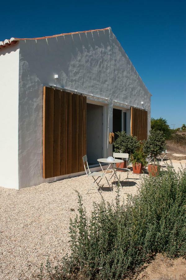 Alma Cheia Sunrise Studio Apartment Odeceixe Bagian luar foto